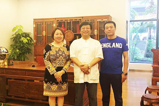 孔子后裔 文化界名家孔维克先生作客多宝电竞