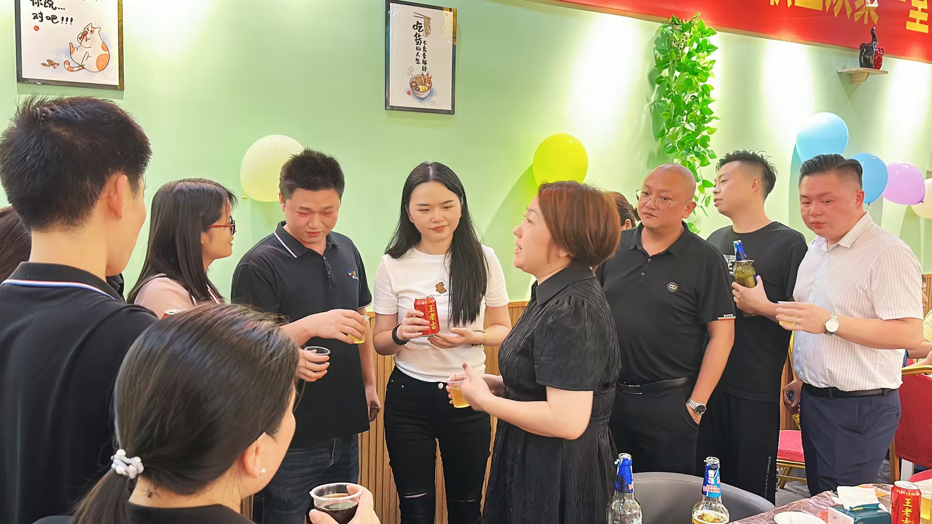 多宝电竞公司聚餐